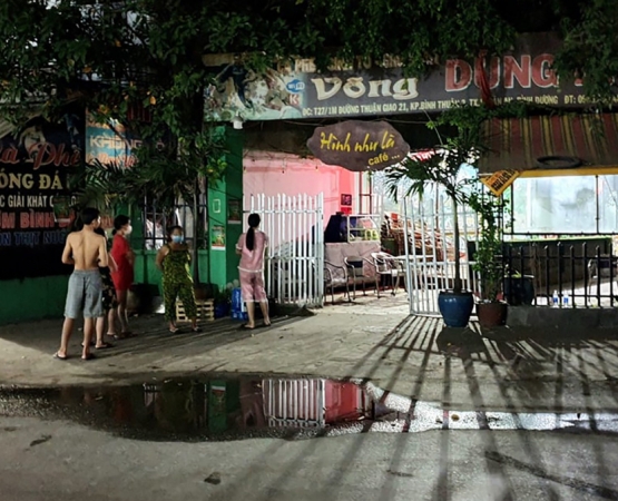 Chủ quán cà phê sát hại vợ
