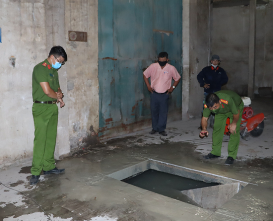 Khởi tố vụ án xí nghiệp bóng đèn xả thải nguy hại